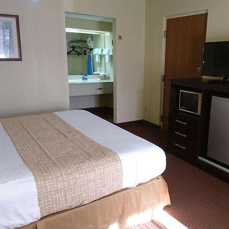 Travelodge By Wyndham Knoxville East Zewnętrze zdjęcie
